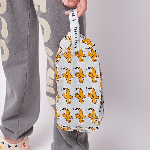 [bobochoses] Sniffy Dog all over pouch